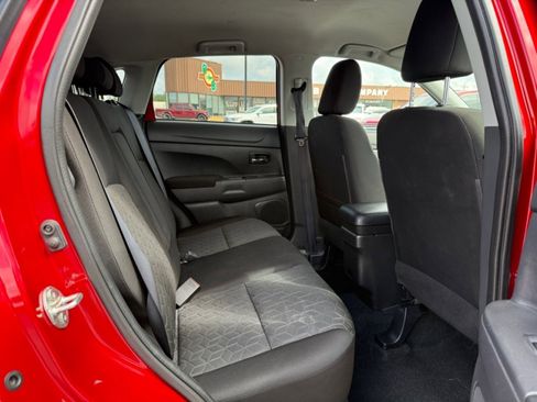 Used 2023 Mitsubishi Outlander Sport ES image 15