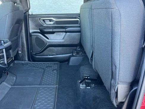 Used 2025 RAM 1500 Big Horn AWD/4WD image 29
