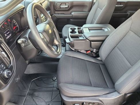 Used 2024 Chevrolet Silverado 2500 Custom w/ Custom Value Package AWD/4WD image 13