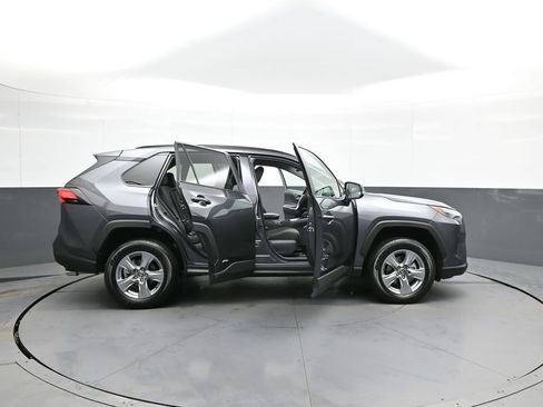 Certified 2025 Toyota RAV4 XLE image 41