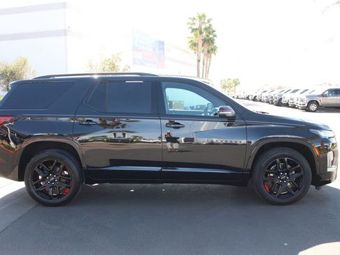 Used 2023 Chevrolet Traverse Premier w/ Redline Edition image 10