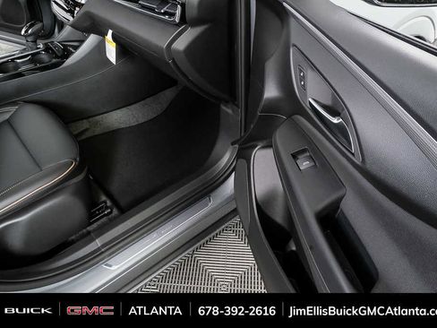 New 2026 Buick Envista Avenir image 23