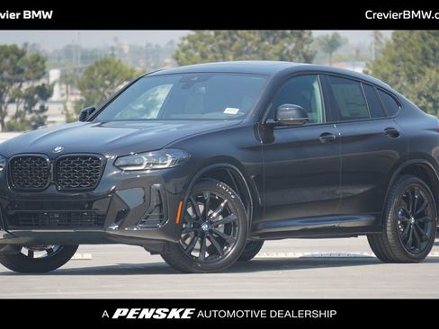 Used 2025 BMW X4 xDrive30i w/ Premium Package image 1