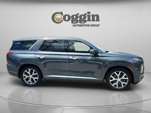 Used 2022 Hyundai Palisade Limited w/ Cargo Package FWD image 6