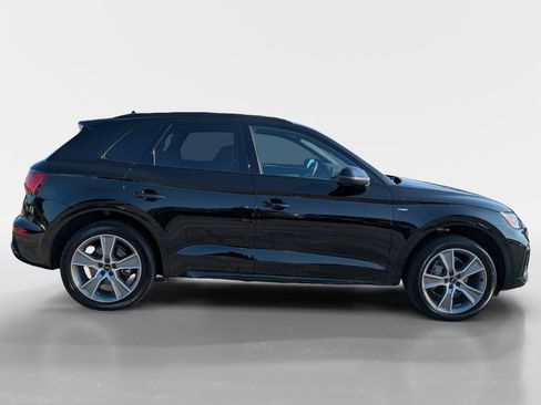 Used 2025 Audi Q5 2.0T Premium AWD/4WD image 3