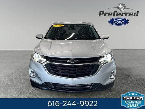 Used 2020 Chevrolet Equinox LT w/ Driver Convenience Package FWD image 11