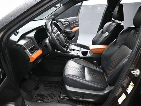 Used 2022 Mitsubishi Outlander SEL image 9