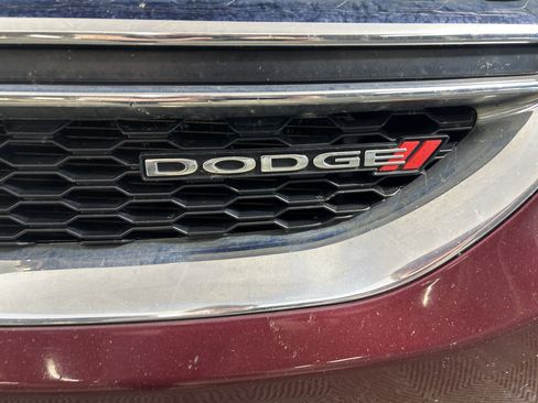 Used 2020 Dodge Grand Caravan SE w/ UConnect Hands-Free Group FWD image 8
