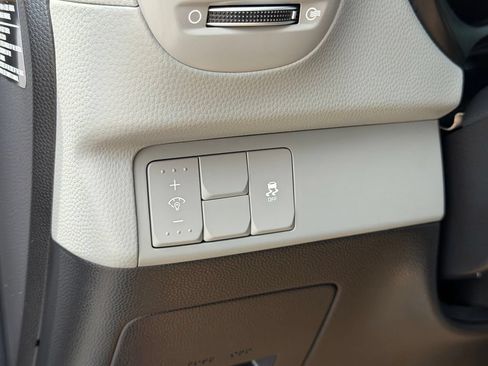 Used 2016 Kia Soul FWD image 24