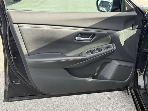 Used 2022 Nissan Sentra SV w/ All-Weather Package FWD image 32