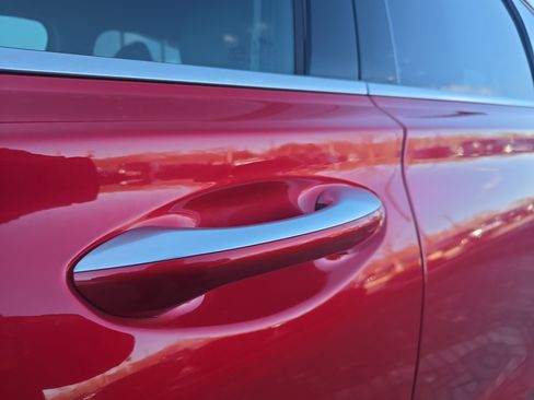 Used 2023 Hyundai Santa Fe SEL image 13