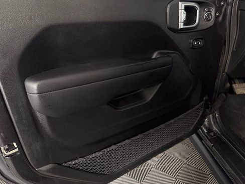 Used 2024 Jeep Wrangler Unlimited Rubicon 4xe w/ Technology Group image 24