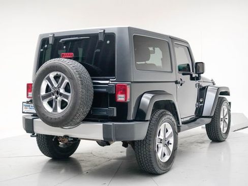 Used 2011 Jeep Wrangler Sahara image 6