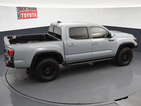 Used 2017 Toyota Tacoma TRD Pro AWD/4WD image 27