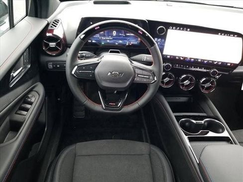 New 2025 Chevrolet Blazer EV RS w/ Super Cruise Package AWD/4WD image 9