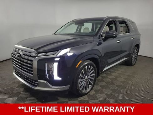 Used 2024 Hyundai Palisade Calligraphy image 3