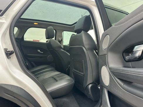 Used 2017 Land Rover Range Rover Evoque SE Premium AWD/4WD image 12