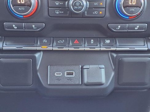 Used 2019 Chevrolet Silverado 1500 RST w/ All-Star Edition image 18