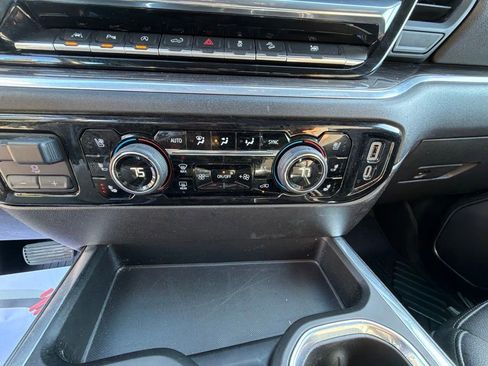 Certified 2022 Chevrolet Silverado 1500 LTZ AWD/4WD image 29