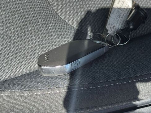 Used 2025 Kia K4 LXS FWD image 24