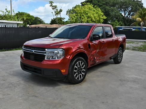 Used 2024 Ford Maverick Lariat AWD/4WD image 3