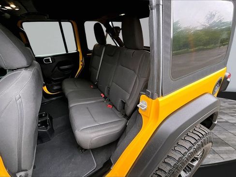 Used 2021 Jeep Wrangler Unlimited Sport AWD/4WD image 17