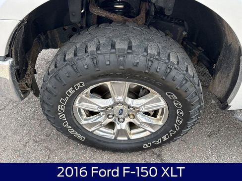 Used 2016 Ford F150 XLT w/ Equipment Group 302A Luxury image 11