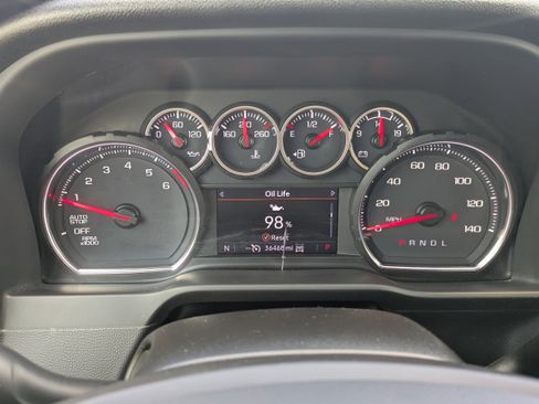 Used 2021 Chevrolet Silverado 1500 LT image 45