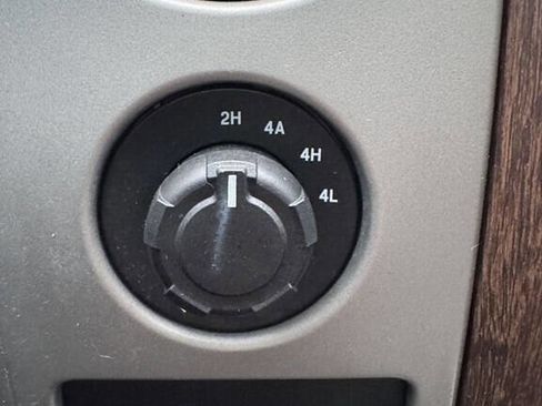 Used 2013 Ford F150 Lariat w/ Luxury Equipment Group image 29