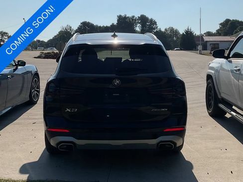 Used 2022 BMW X3 xDrive30i w/ Convenience Package AWD/4WD image 2