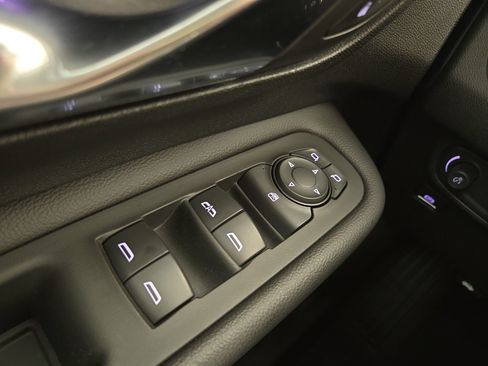 Used 2020 GMC Terrain SLE w/ Driver Convenience Package AWD/4WD image 28