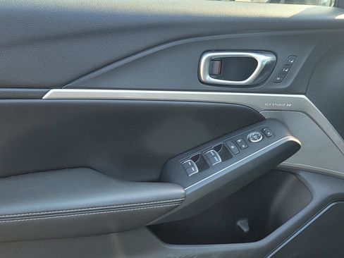 Certified 2023 Acura Integra A-Spec image 10