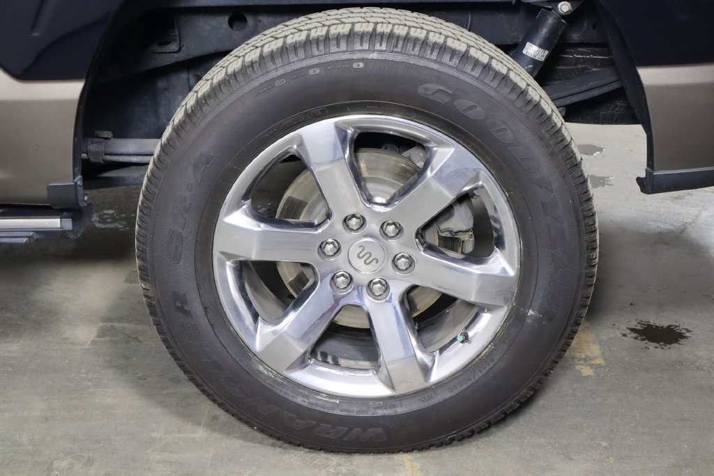 Used 2021 Ford F150 King Ranch w/ Equipment Group 601A High AWD/4WD image 40