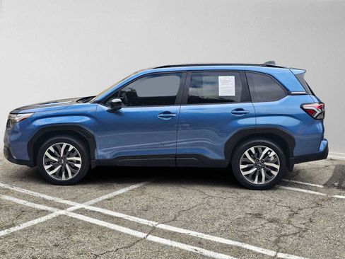 Certified 2025 Subaru Forester Touring w/ Popular Package - Touring AWD/4WD image 8