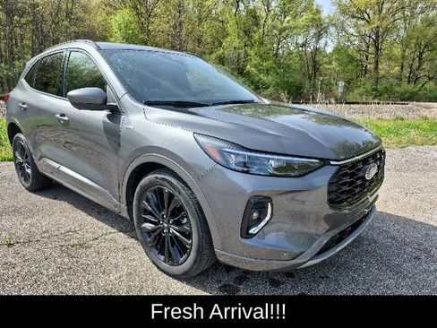 Used 2023 Ford Escape ST-Line Elite AWD/4WD image 12