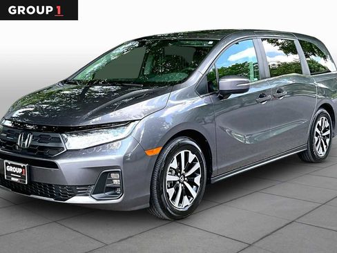 Certified 2026 Honda Odyssey EX-L image 1