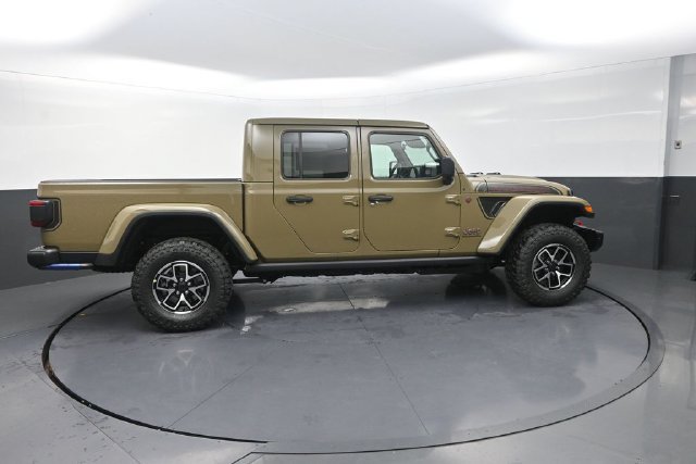 New 2026 Jeep Gladiator Rubicon AWD/4WD image 9