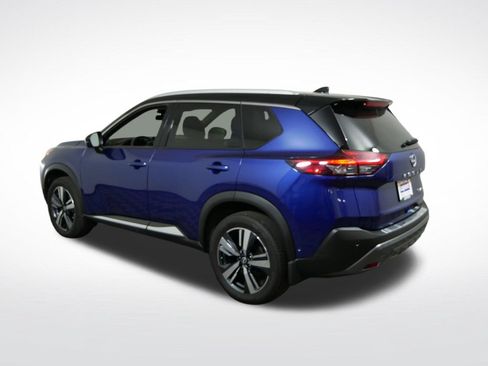 Used 2023 Nissan Rogue SL AWD/4WD image 7