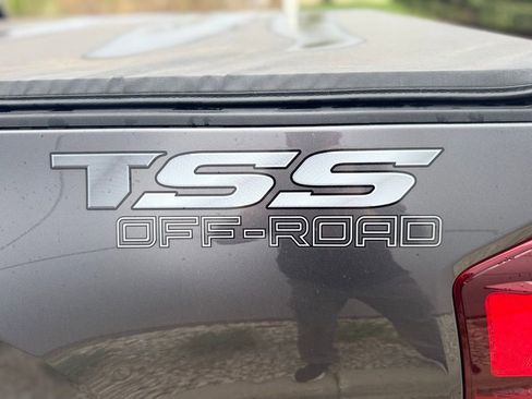 Certified 2021 Toyota Tacoma SR AWD/4WD image 43