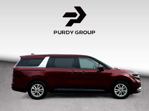 Used 2024 Kia Carnival LX FWD image 9