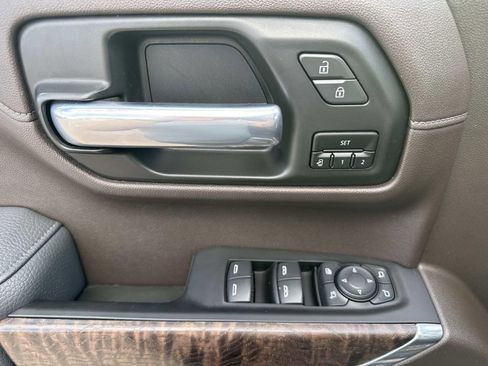 Used 2021 GMC Sierra 1500 Denali w/ Denali Ultimate Package image 22