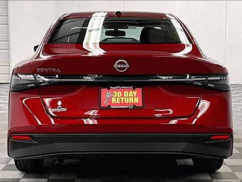 New 2026 Nissan Sentra SV w/ SV Convenience Package FWD image 4