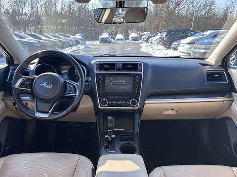 Used 2018 Subaru Outback 2.5i Limited image 10