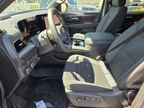 New 2026 Chevrolet Tahoe LS w/ LS Custom Edition AWD/4WD image 6