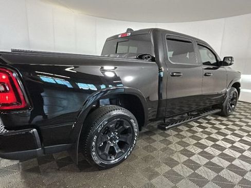 Used 2025 RAM 1500 Big Horn AWD/4WD image 2