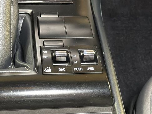 Certified 2021 Lexus GX 460 Premium w/ Premium Package image 25