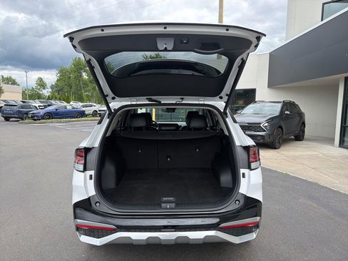 Certified 2023 Kia Sportage SX AWD/4WD image 15