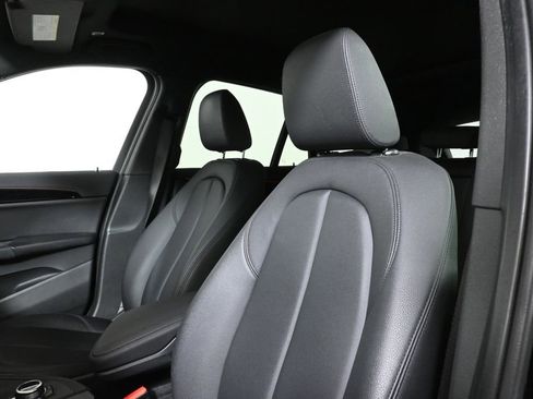 Used 2018 BMW X1 xDrive28i AWD/4WD image 4