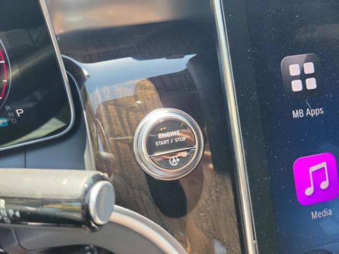 Certified 2026 Mercedes-Benz GLC 300 image 29