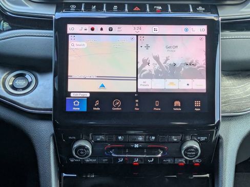 Used 2023 Jeep Grand Cherokee L Overland w/ Rear Seat Video Group I AWD/4WD image 25